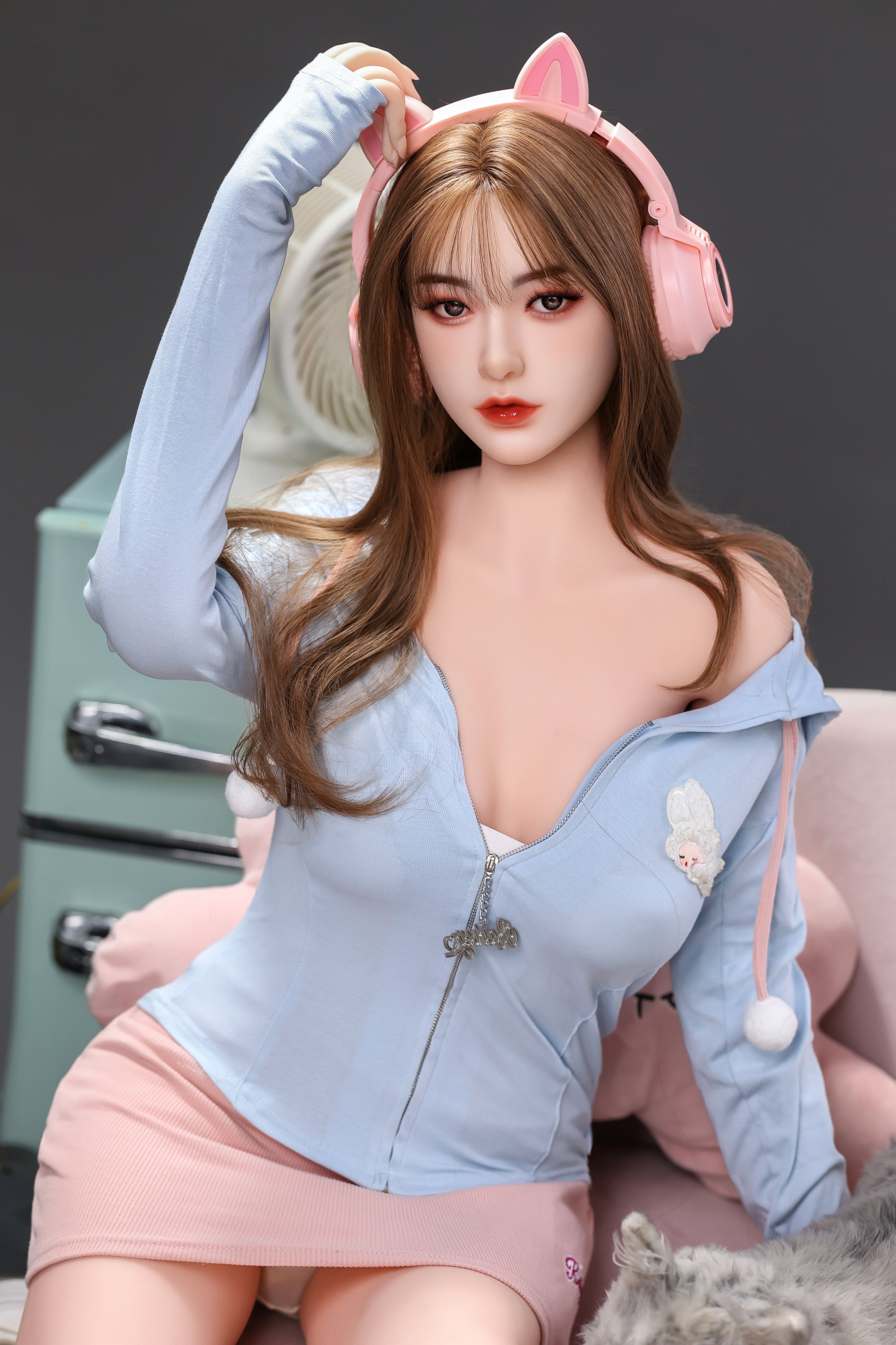 Natalie HWC81 EU In Stock Sexy Big Boobs Life-like Sex Doll 4.43' (135cm) |4.86'(148cm)|5.15'(157cm)|5.25'(160Bcm)